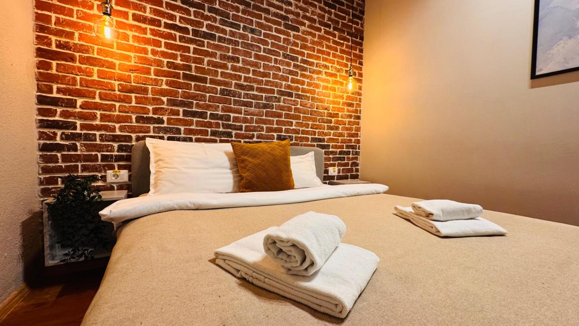 Ideal Home - Spacious & Modern Accommodation Near Unirii Square ブカレスト 部屋 写真